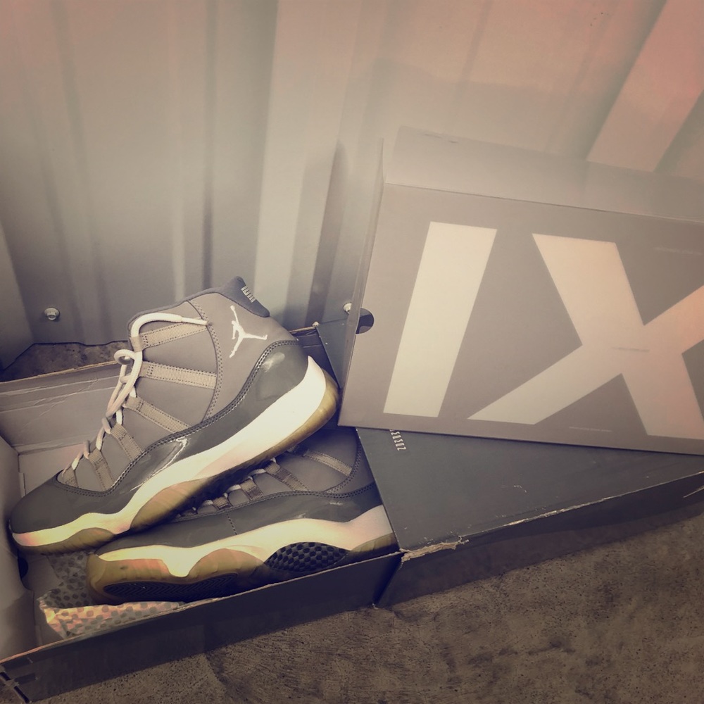 Air Jordan 11 Cool Grey - Picture 1 of 8